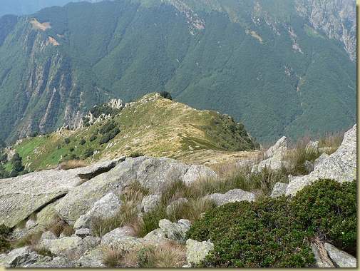 l'inizio della cresta ovest che sale alla Marona