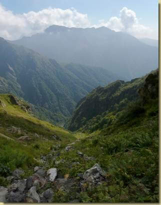 sullo sfondo il Monte Zeda... 