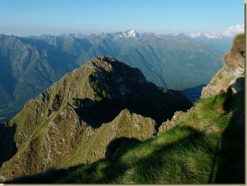  vista verso la cresta di discesa...