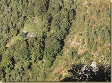 l'Alpe Aveu dalla Costa Torriggia qualche decennio fa...
