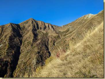 vista verso la Testa di Menta, a destra il Tignolino...