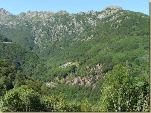  vista su Calagno, il Motto Cant&eacute; e il Lidesh 