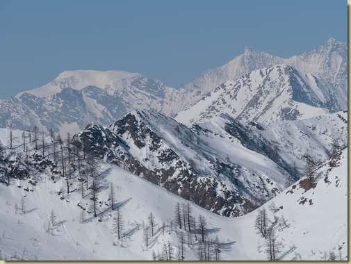 i 4000 del Vallese sullo sfondo...