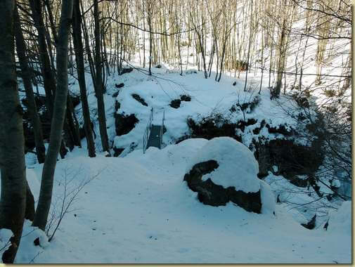 il nuovo ponticello su Il Fiume...
