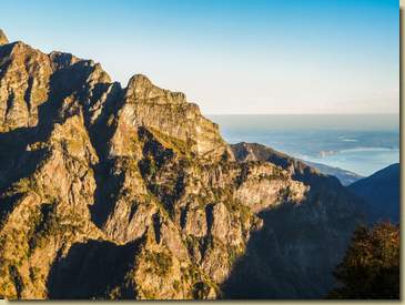 la bella cresta ovest del Pedum e i laghi...