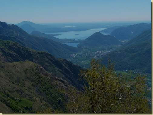 vista verso i laghi...