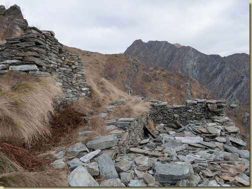 ruderi dell'Alpe Vallard...