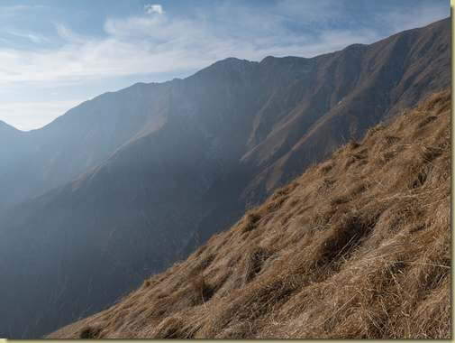 vista verso la dorsale salita in mattinata...