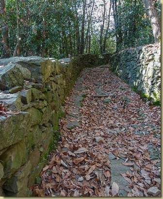 la mulattiera per Suna...