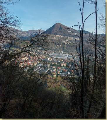 vista verso il Monte Cimolo...