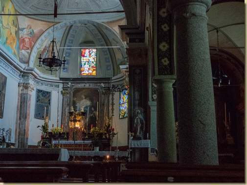 interno della Chiesa Parrocchiale di San Martino...