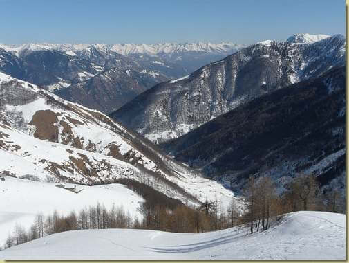 panorama sulla Valle del Basso dall'Alpe Geccio 