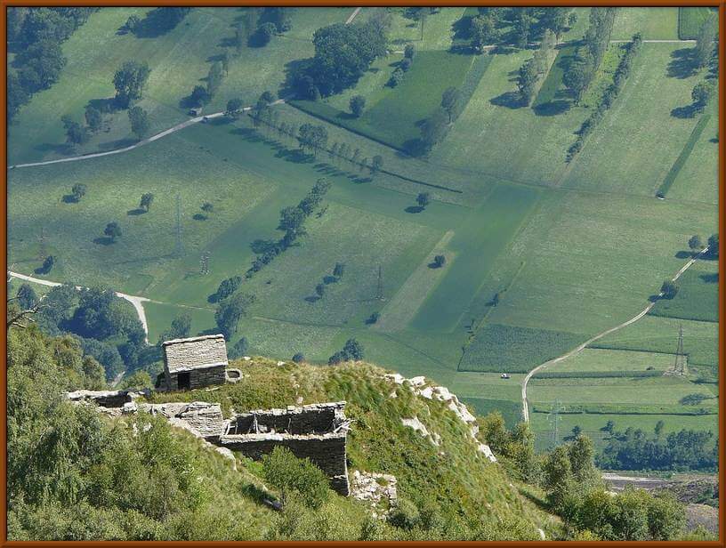 L'Alpe Pra d'Gat e la piana Ossolana...