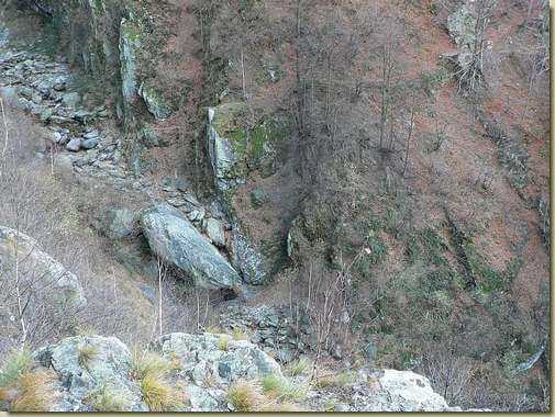 il passaggio sul Rio di Prata  