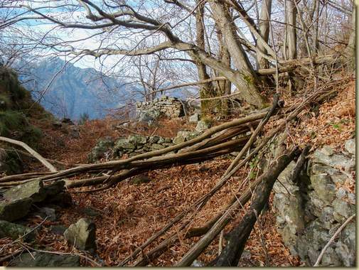 ruderi sul Sasso Grande...