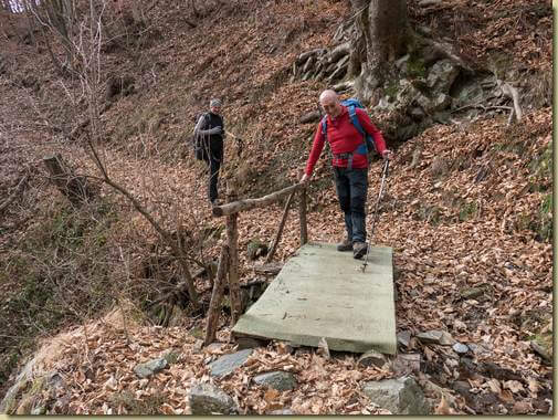 ponticello con la moquette..