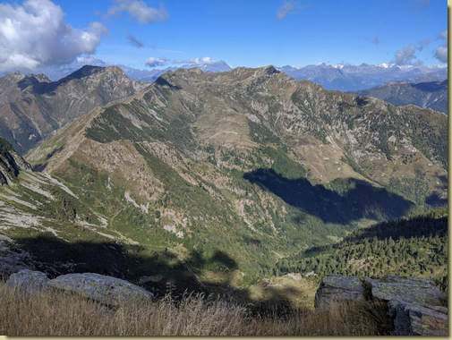 vista verso la cresta Pizzo Ragno-Pizzo Nona...