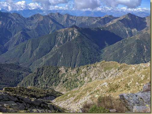 il versante dell'Alpe Mazza...