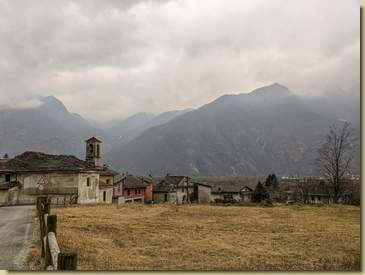 verso l'Oratorio della Beata Vergine delle Grazie...