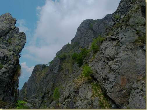 il profilo del versante ovest...