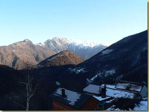 veduta della Val Calagno da Praduru...