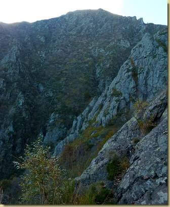 scendendo verso il canalone trasversale...