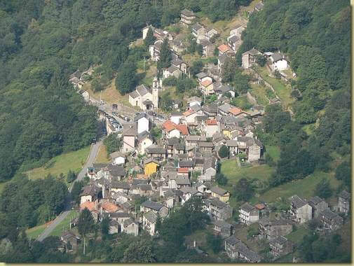 Cicogna vista da Varola [teleobiettivo]