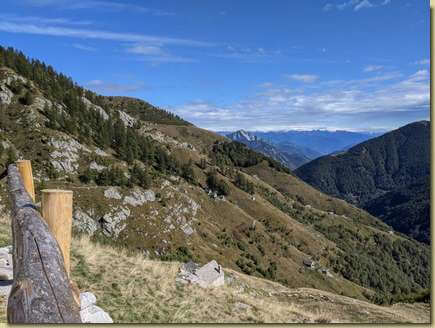 panorama dal bivacco del Cedo...