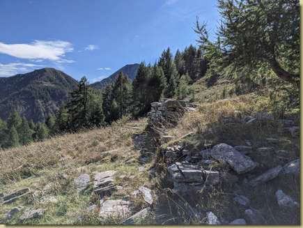 rudere a circa 1650 m.
