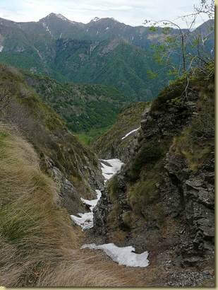 il canale opposto sul versante della Valgrande  