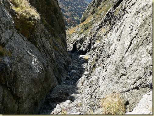 in fondo al canale di discesa dal Torrione  