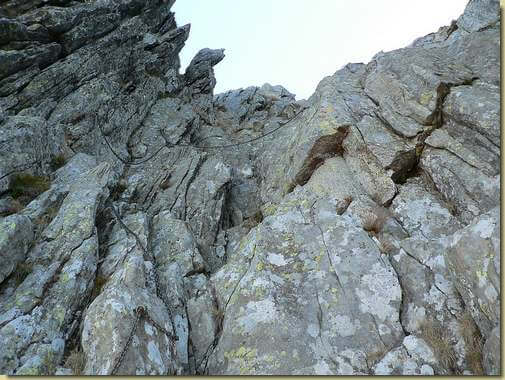 il tratto attrezzato per la salita finale al Monte Zeda