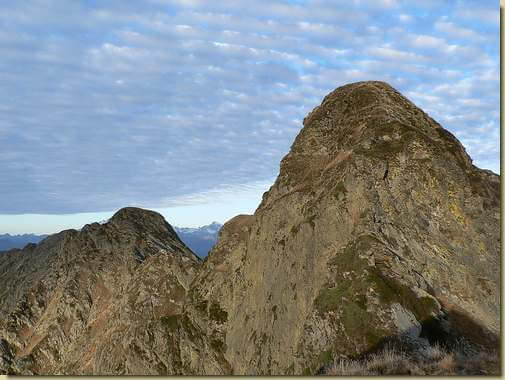 Laurasca (a sinistra) e Cima di Cortechiuso 
