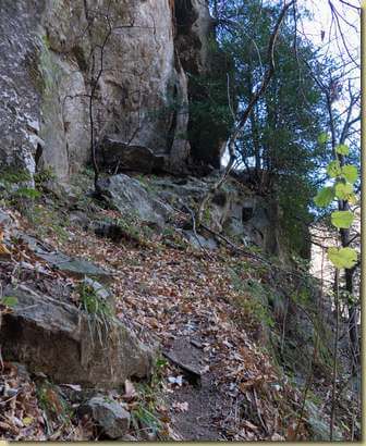 la cengia che accede alla Val Cornera...