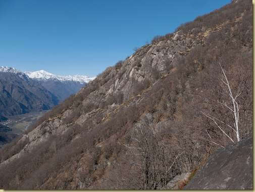 il versante che sale verso Curt Sgiuana...